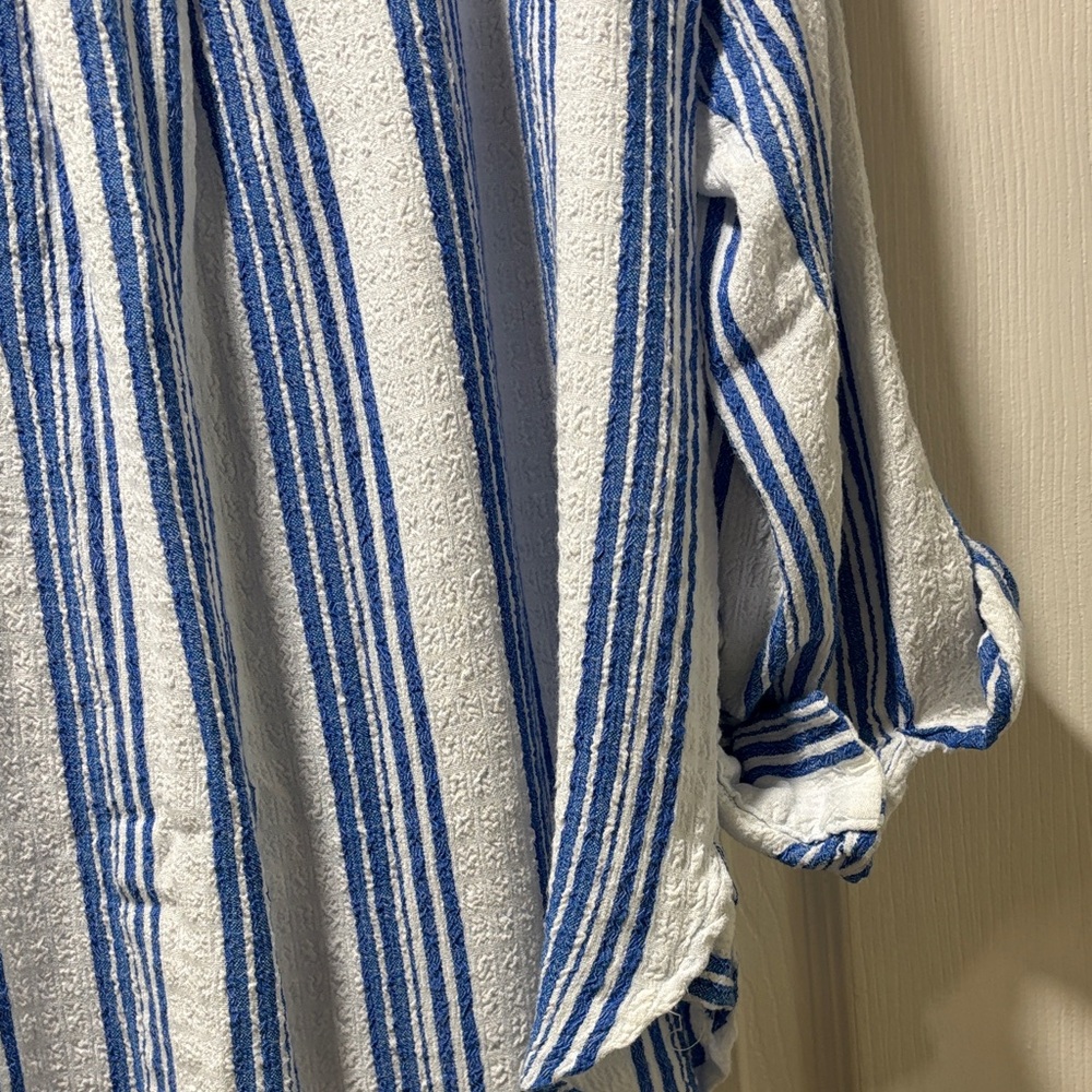 Striped Blue & White Long-Sleeve Button Shirt - Picture 7 of 7